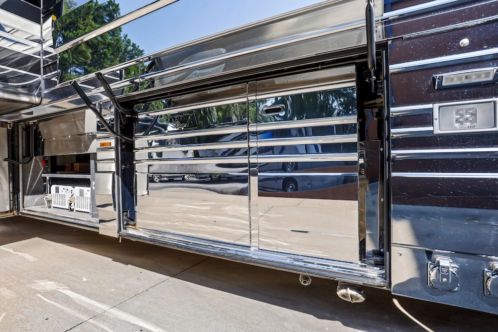 2006 Prevost Liberty XLII For Sale