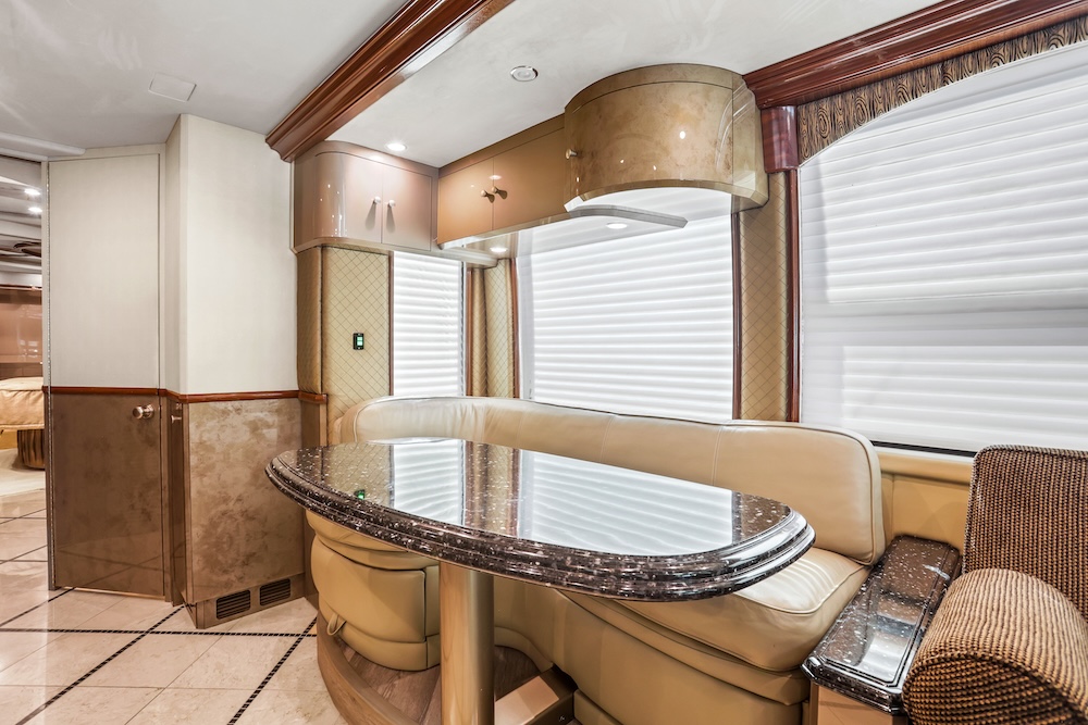2006 Prevost Liberty XLII For Sale