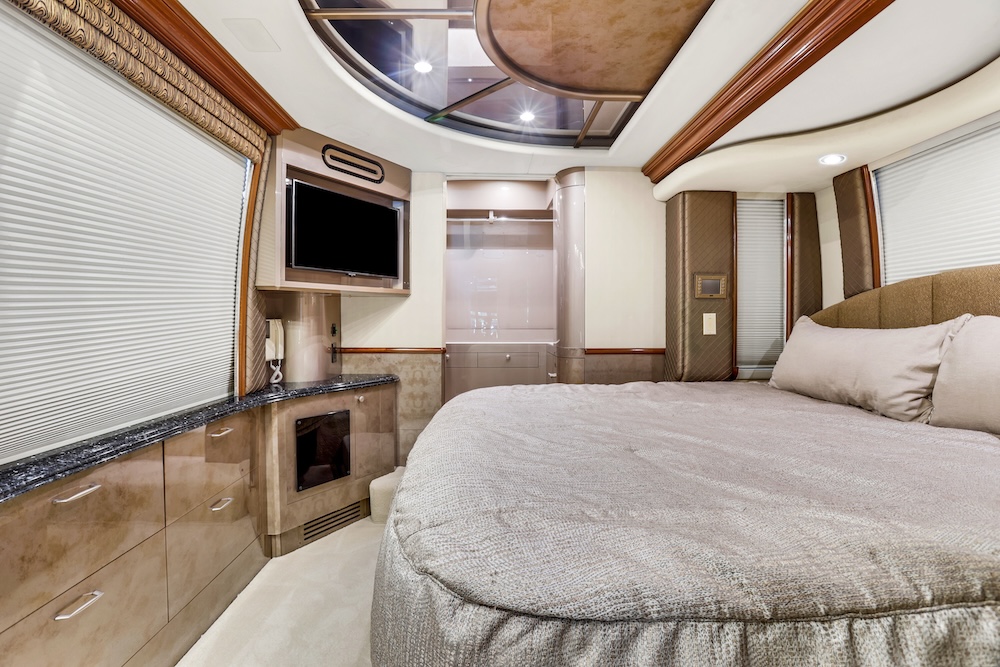 2006 Prevost Liberty XLII For Sale