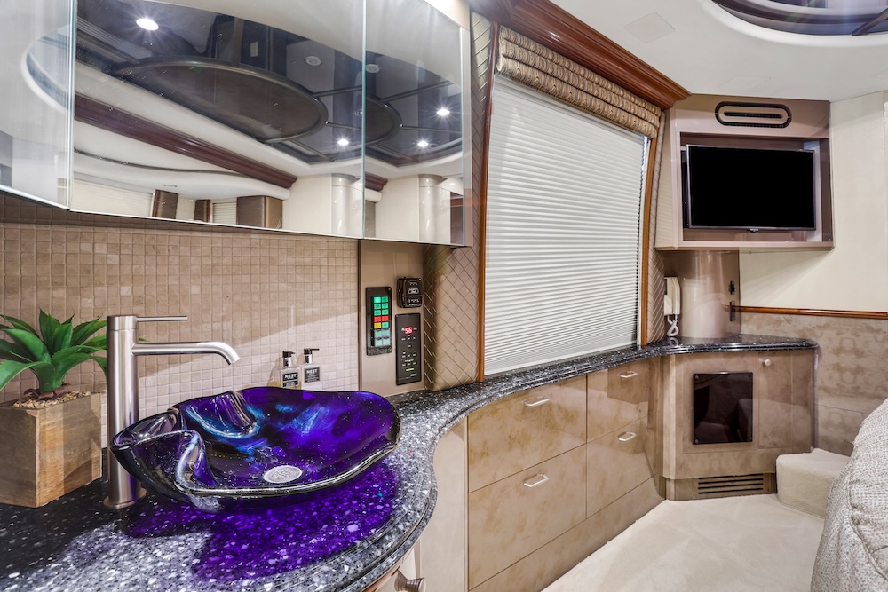 2006 Prevost Liberty XLII For Sale