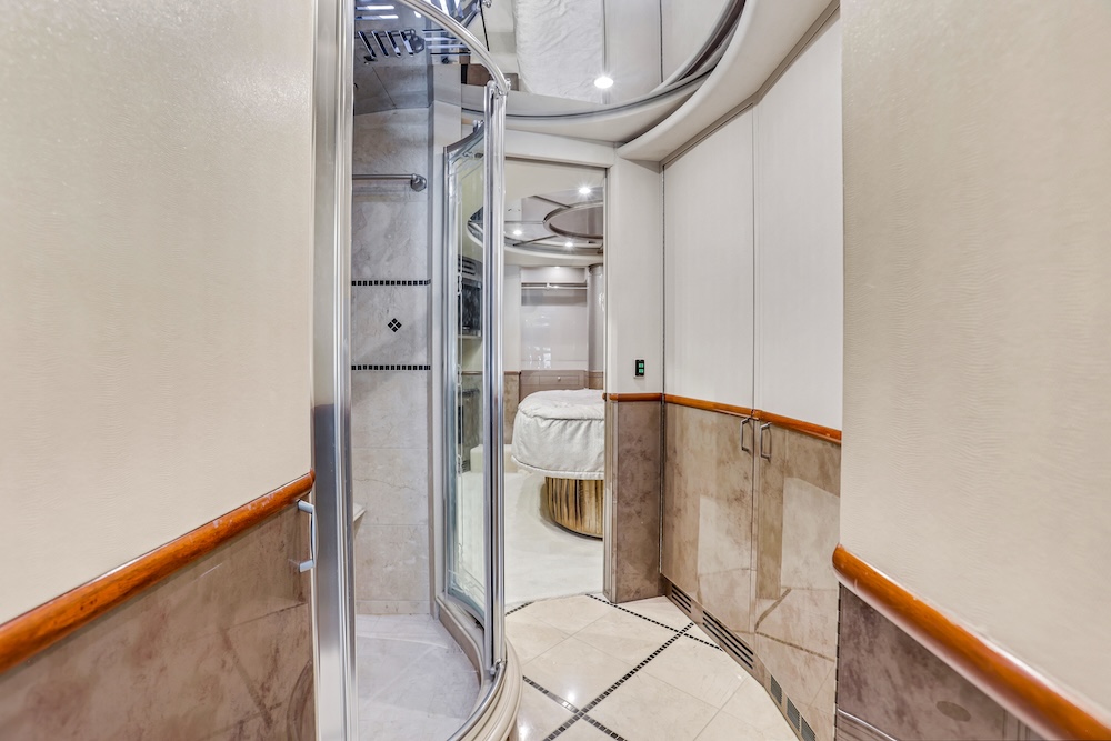2006 Prevost Liberty XLII For Sale