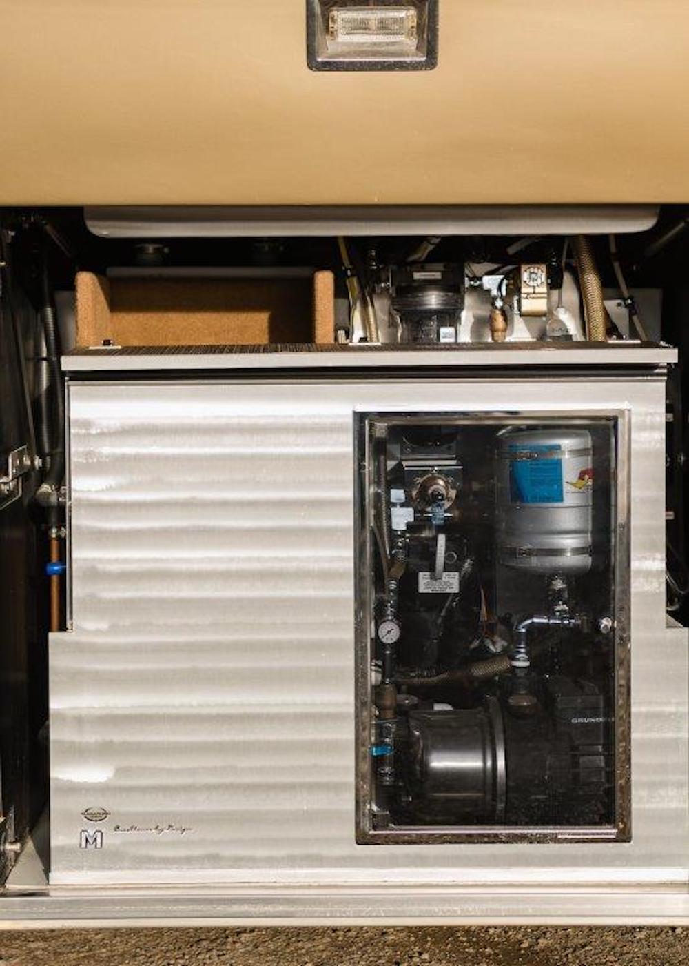 2006 Prevost Marathon H3-45 For Sale