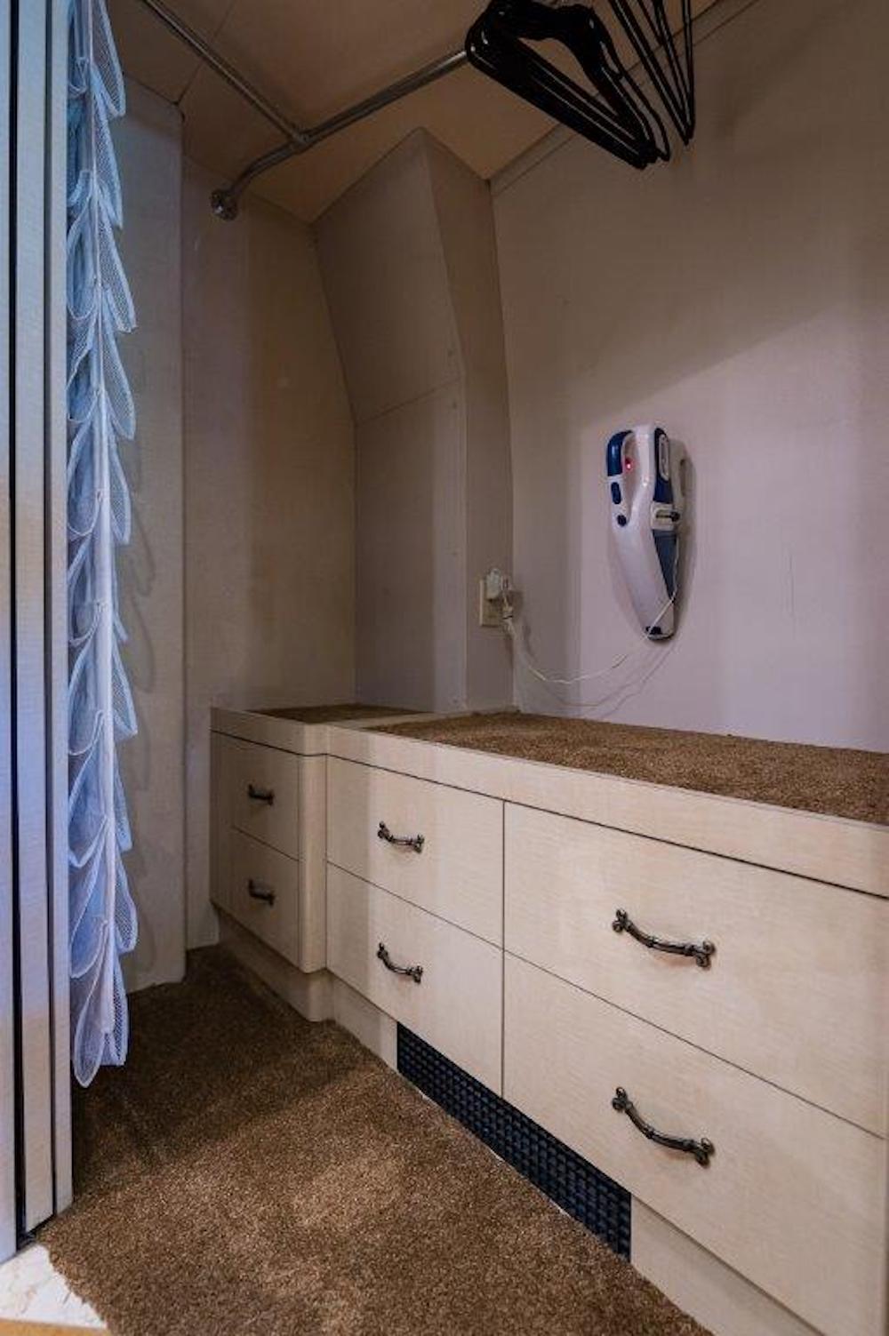 2006 Prevost Marathon H3-45 For Sale