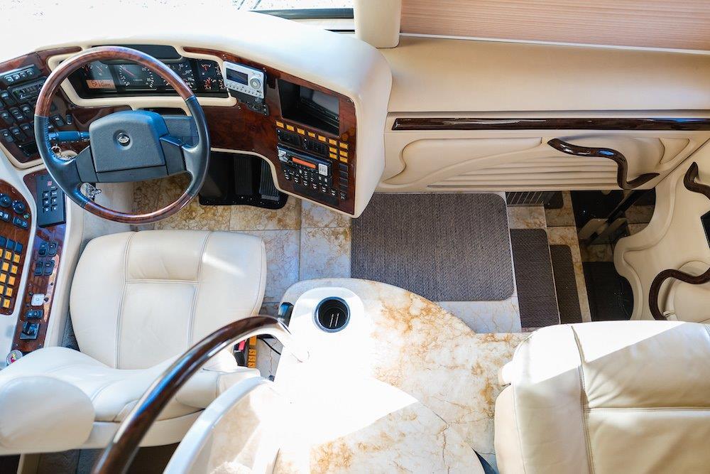2006 Prevost Marathon H3-45 For Sale