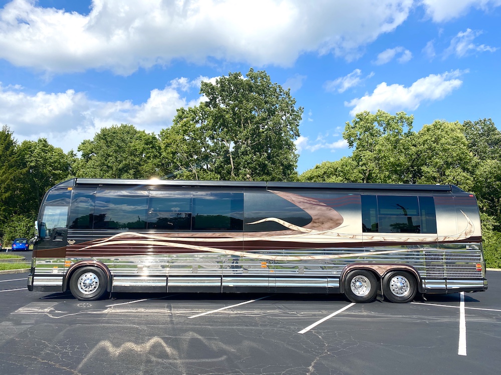 2006 Prevost Marathon XLII For Sale