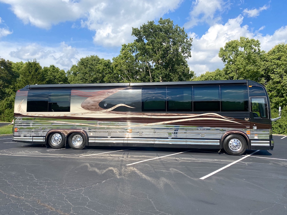 2006 Prevost Marathon XLII For Sale