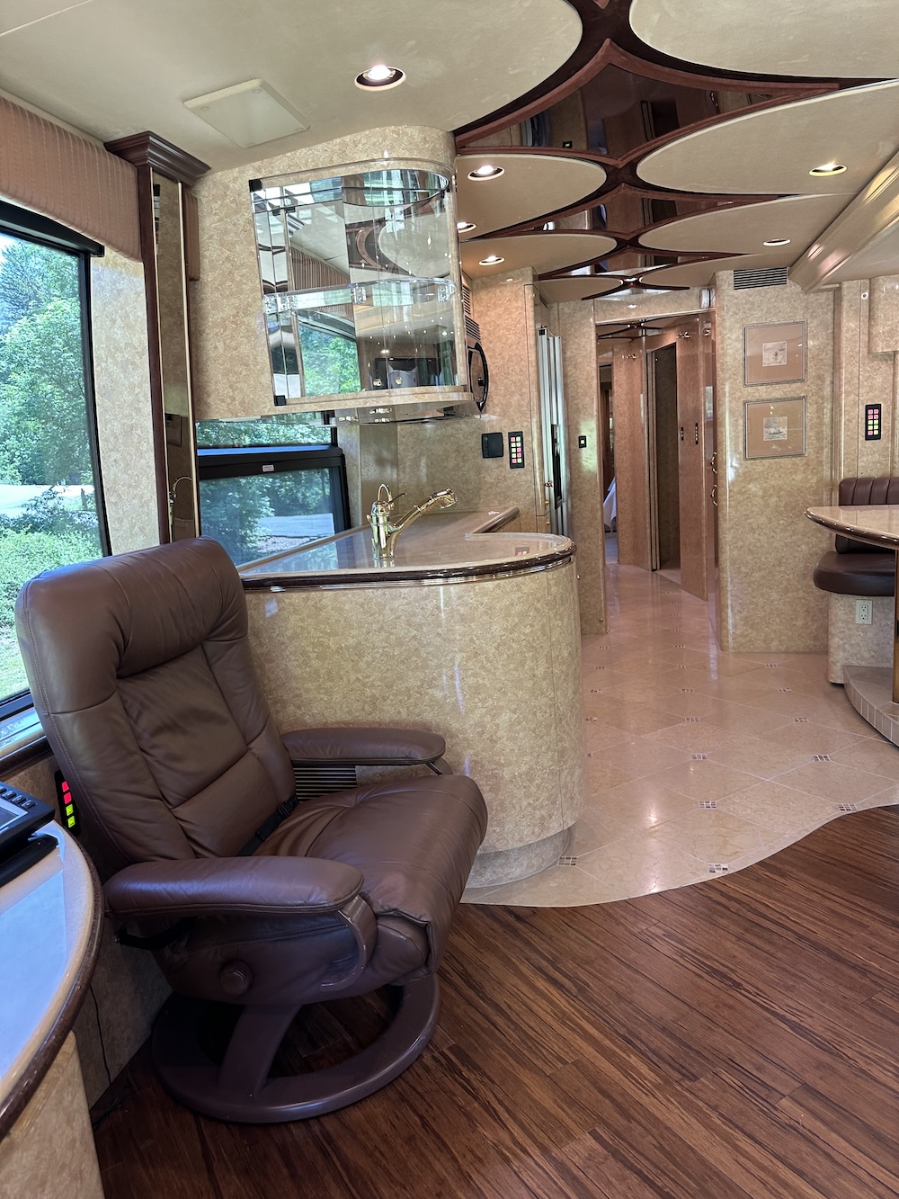 2006 Prevost  Marathon H3-45 For Sale