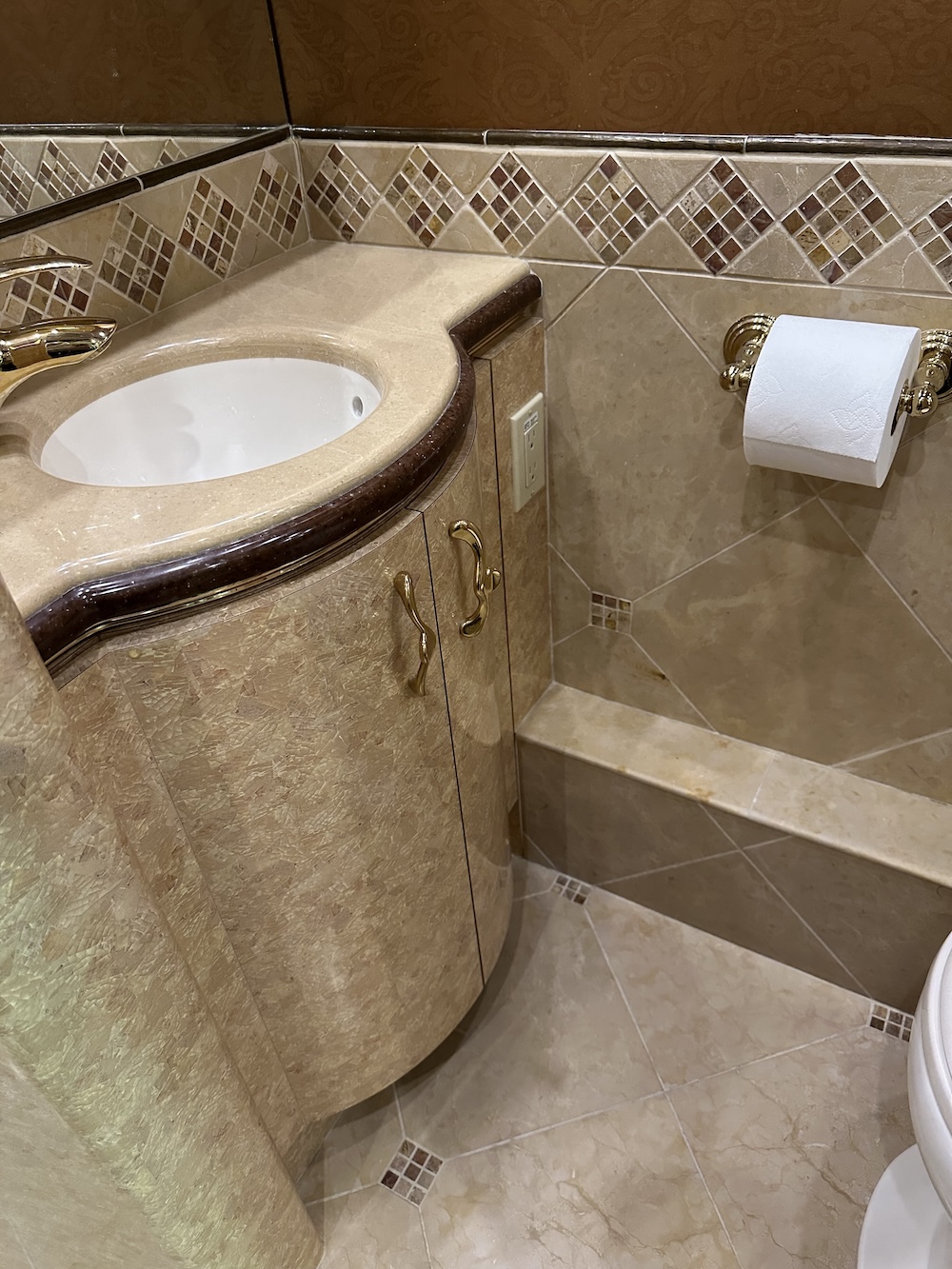 2006 Prevost  Marathon H3-45 For Sale