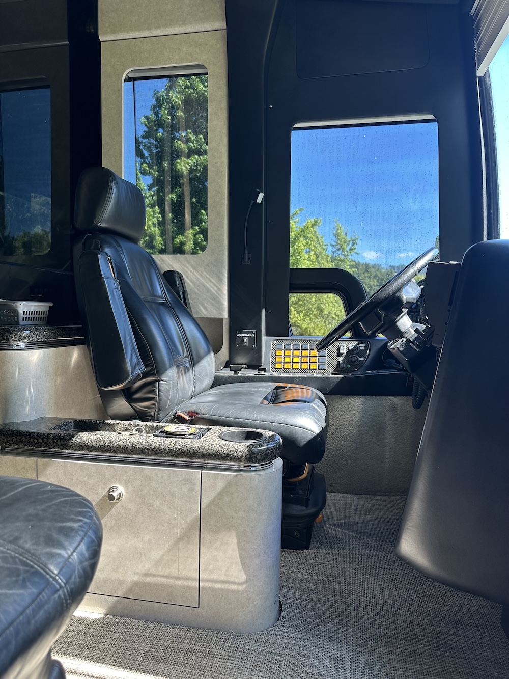 2006 Prevost Marathon XLII For Sale