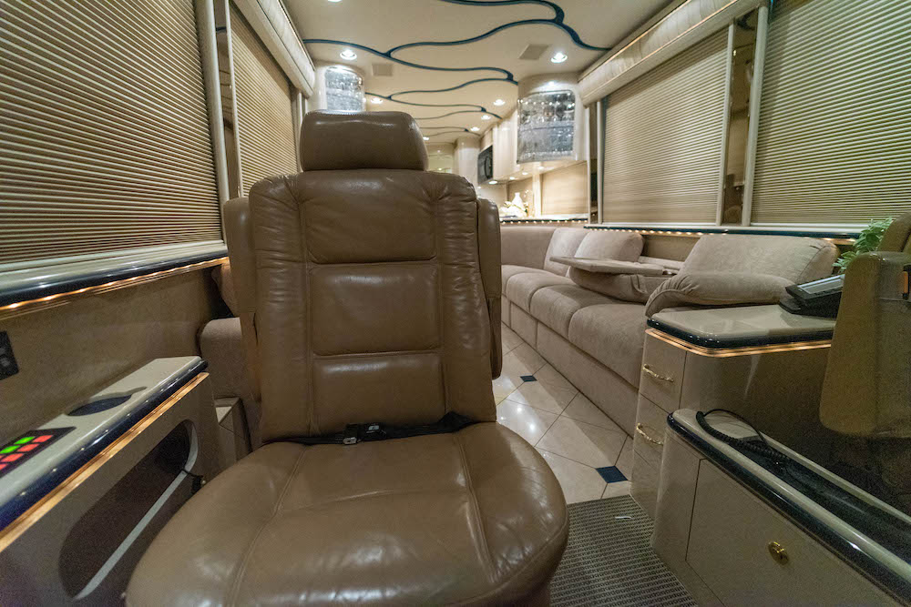 2006 Prevost Marathon XLII For Sale