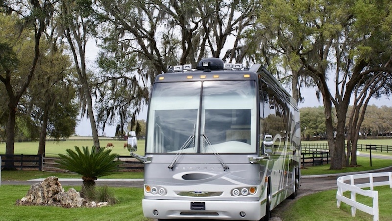 2006 Prevost Millennium H3-45 For Sale