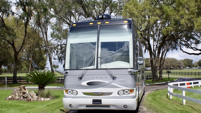2006 Prevost Millennium H3-45 For Sale