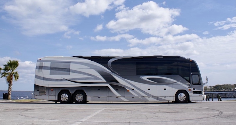 2006 Prevost Millennium H3-45 For Sale