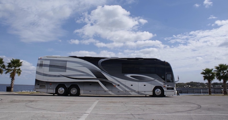 2006 Prevost Millennium H3-45 For Sale
