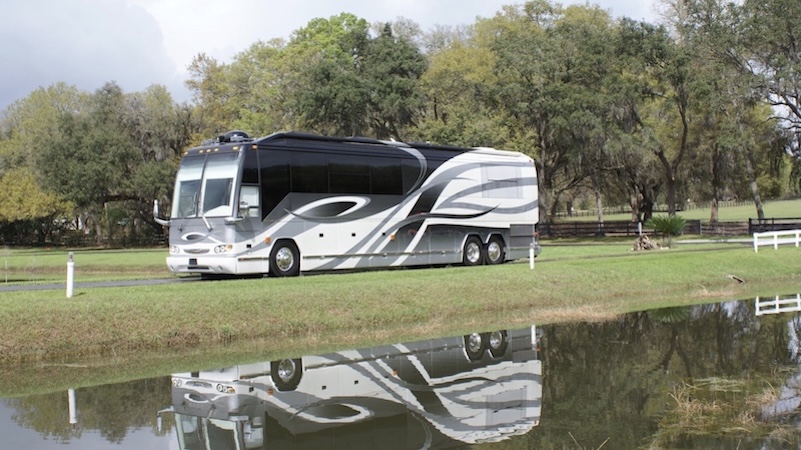 2006 Prevost Millennium H3-45 For Sale