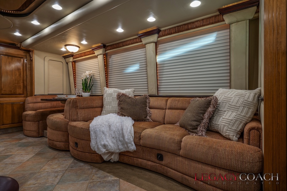 2006 Prevost Royale XLII For Sale