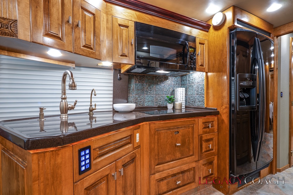 2006 Prevost Royale XLII For Sale