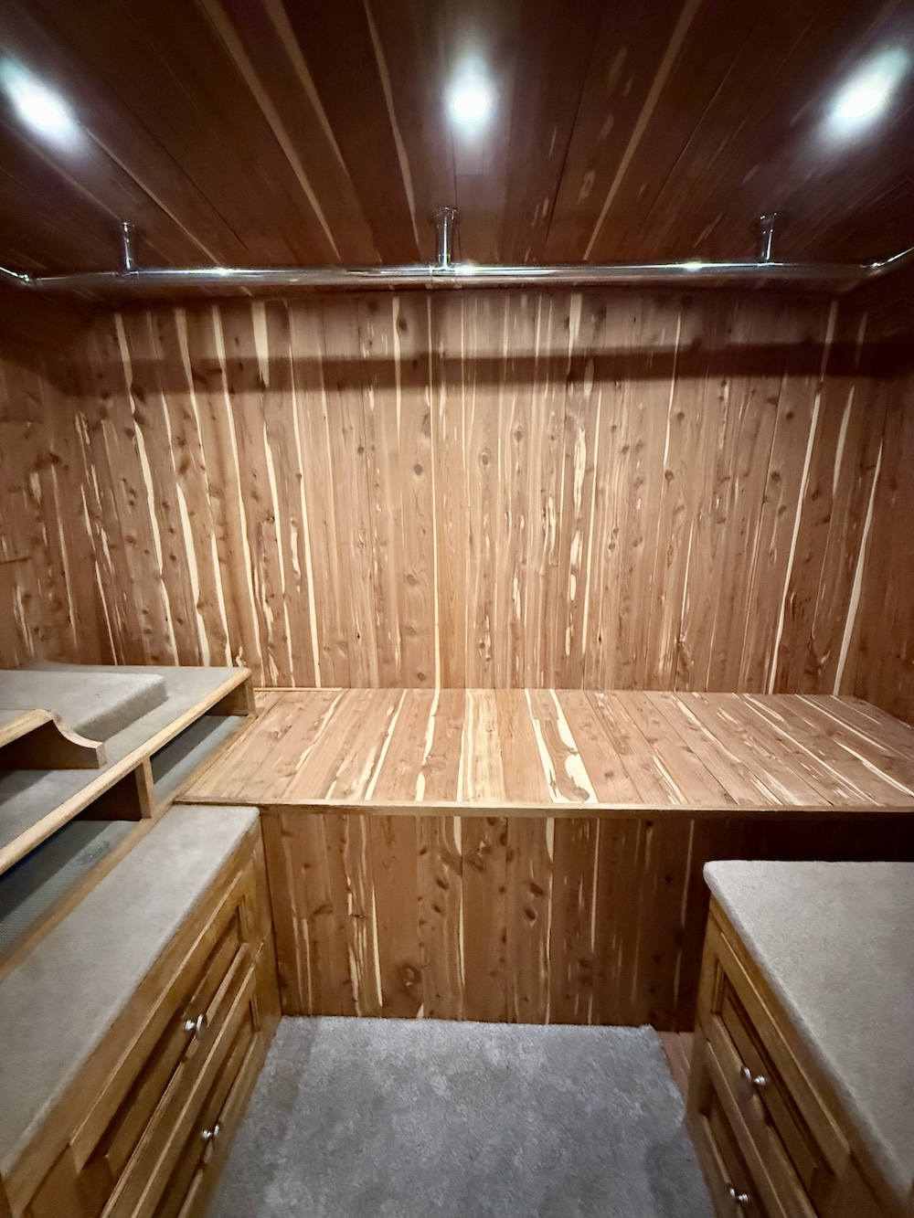2006 Prevost Royale XLII For Sale