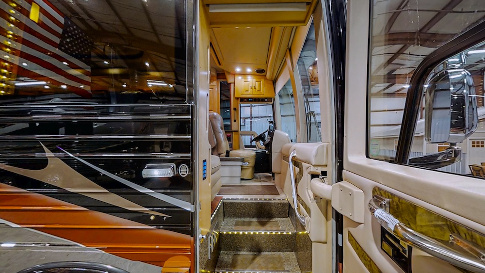 2006 Prevost Royale XLII For Sale