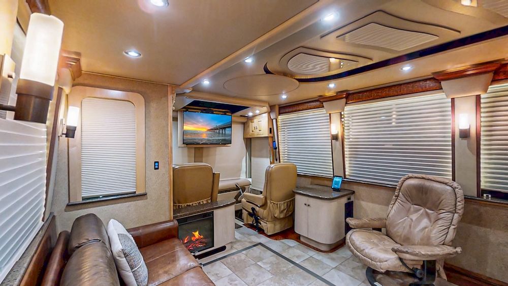 2006 Prevost Royale XLII For Sale