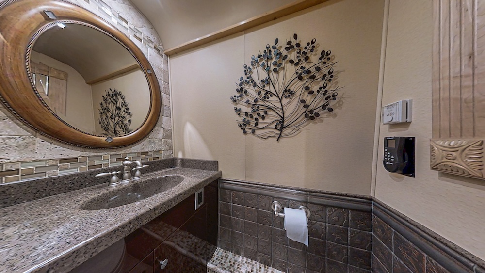 2006 Prevost Royale XLII For Sale