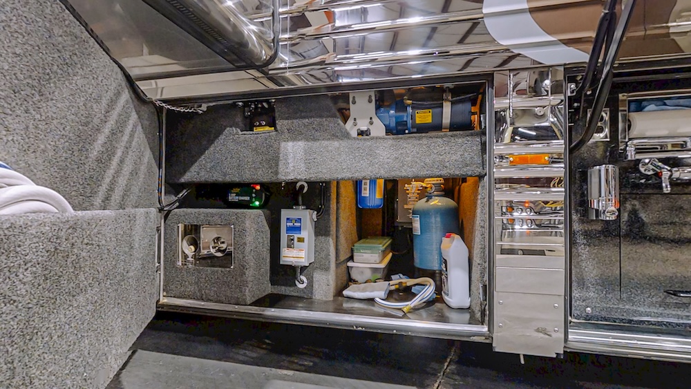 2006 Prevost Royale XLII For Sale