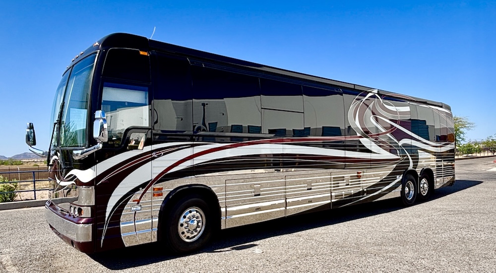 2007 Prevost Country Coach XLIIFor Sale