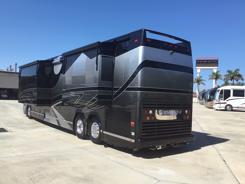 2007 Prevost Featherlite H3-45 For Sale