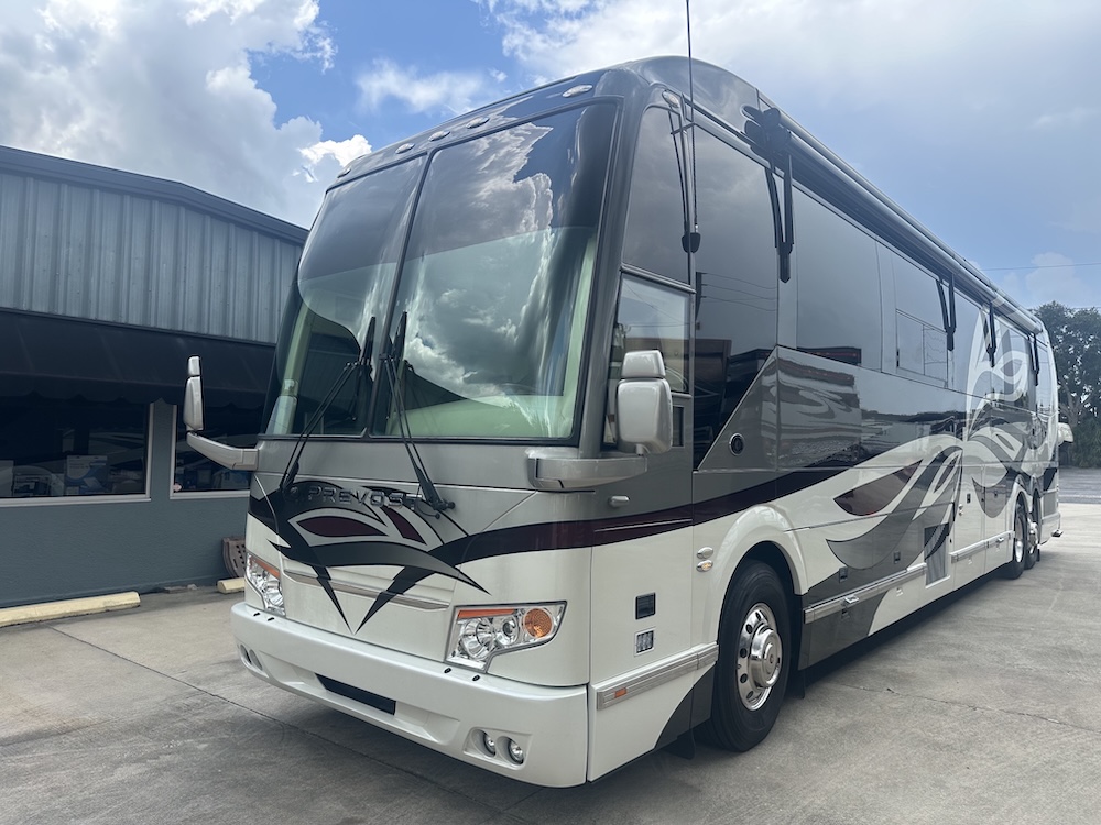 2007 Prevost Featherlite H3-45 For Sale