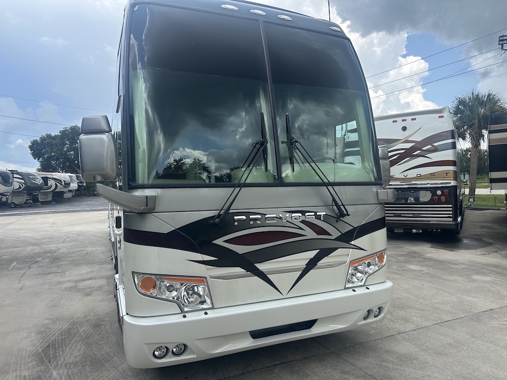 2007 Prevost Featherlite H3-45 For Sale