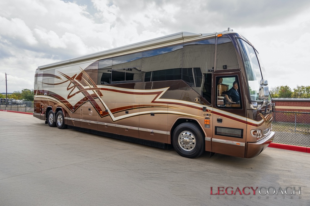 2007 Prevost Featherlite H3-45 For Sale
