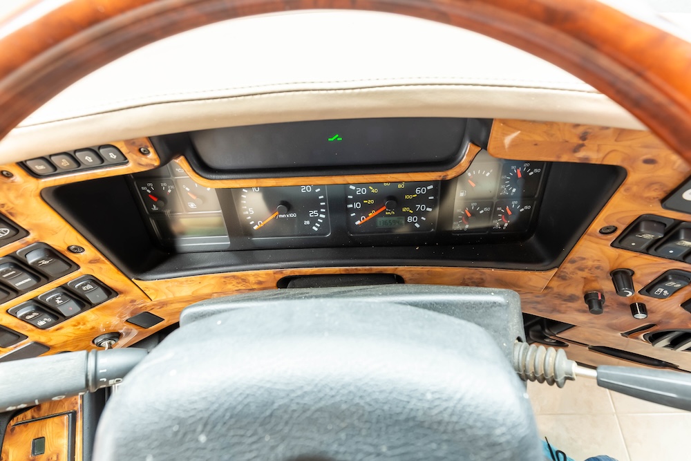 2007 Prevost Featherlite H3-45 For Sale