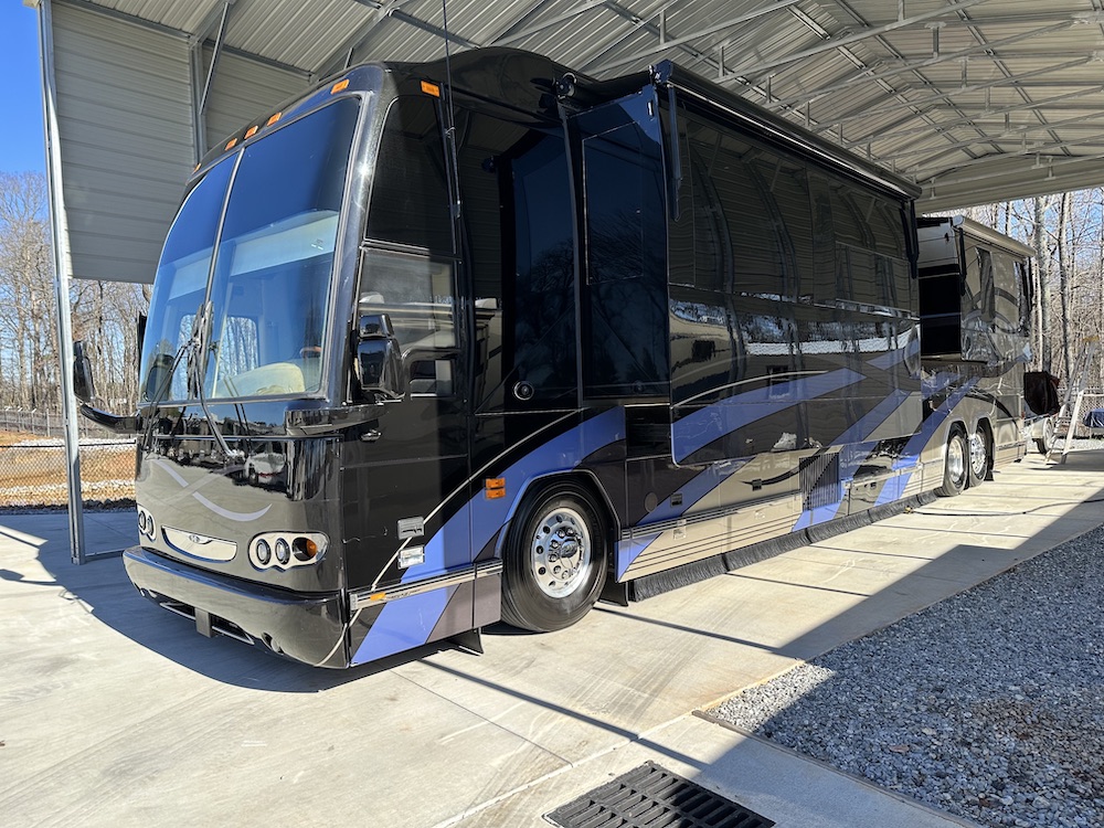 2007 Prevost Featherlite H3-45 For Sale