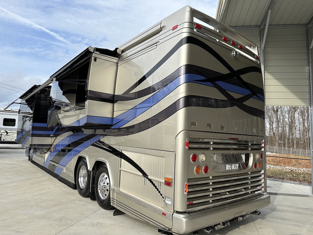 2007 Prevost Featherlite H3-45 For Sale