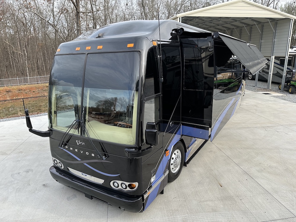 2007 Prevost Featherlite H3-45 For Sale