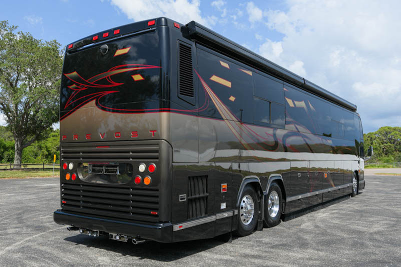 2007 Prevost Featherlite H3-45 For Sale