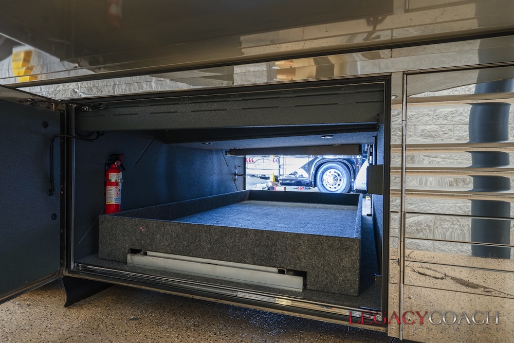 2007 Prevost Legendary XLII For Sale