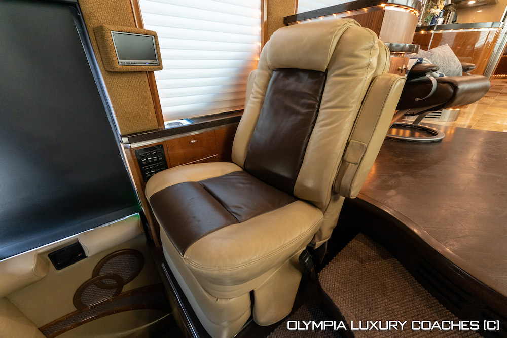 2007 Prevost Liberty H3-45 For Sale