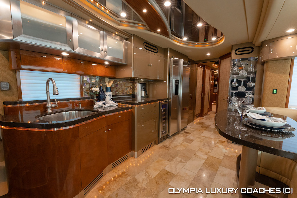 2007 Prevost Liberty H3-45 For Sale