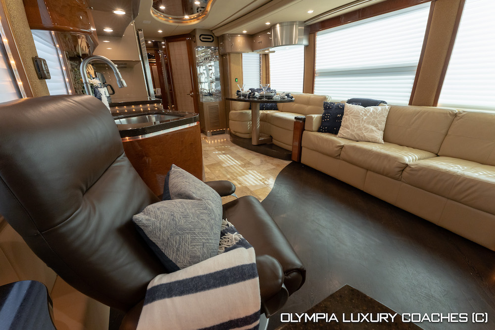 2007 Prevost Liberty H3-45 For Sale