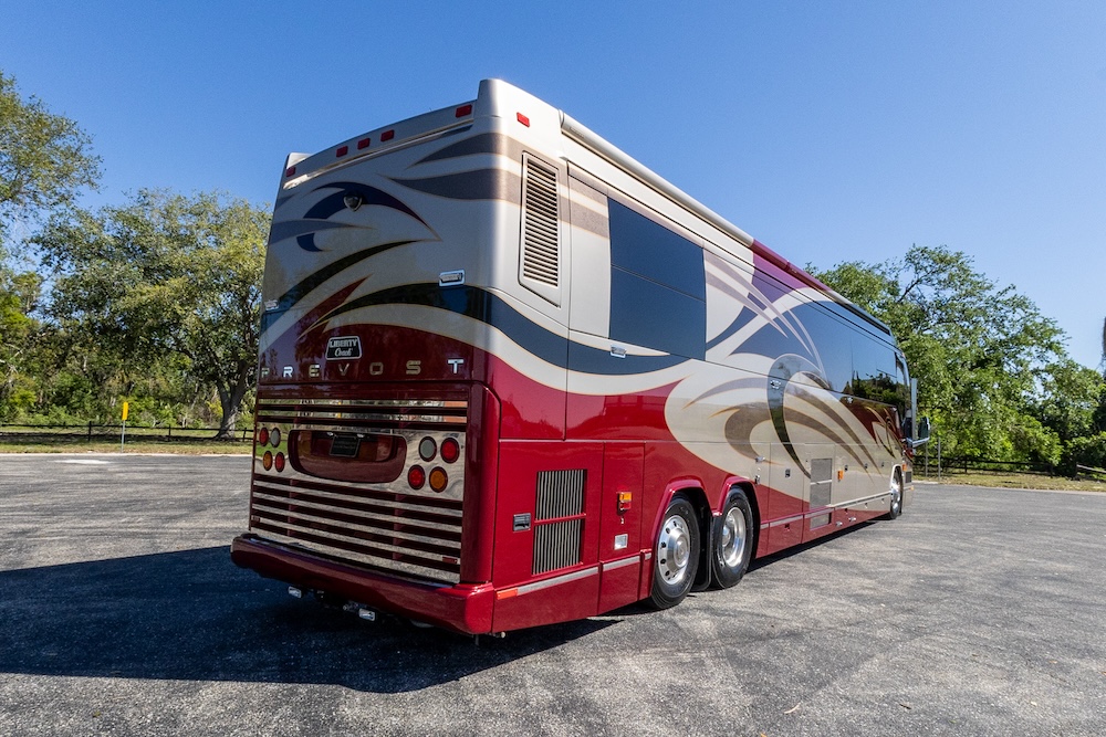 2007 Prevost Liberty H3-45 For Sale