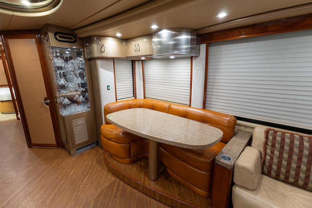 2007 Prevost Liberty H3-45 For Sale