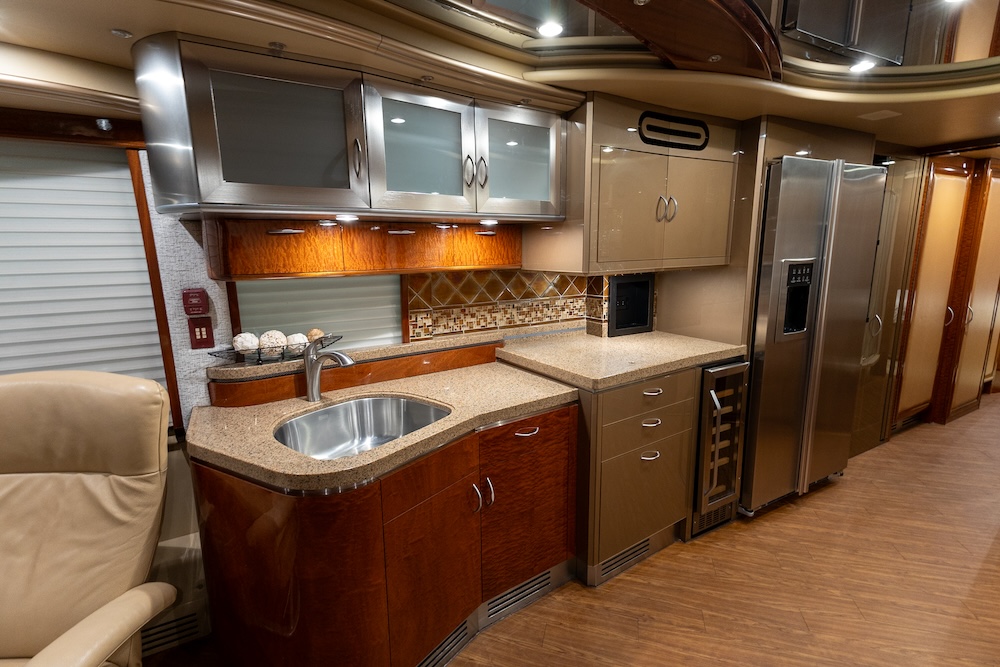 2007 Prevost Liberty H3-45 For Sale