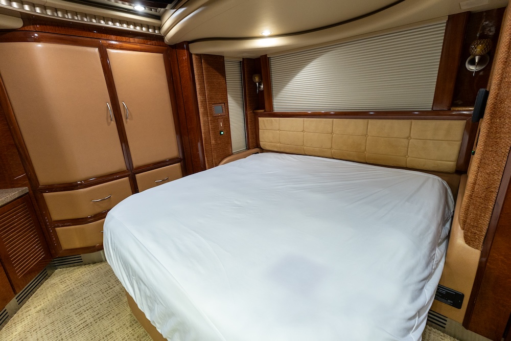 2007 Prevost Liberty H3-45 For Sale