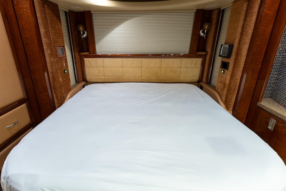 2007 Prevost Liberty H3-45 For Sale