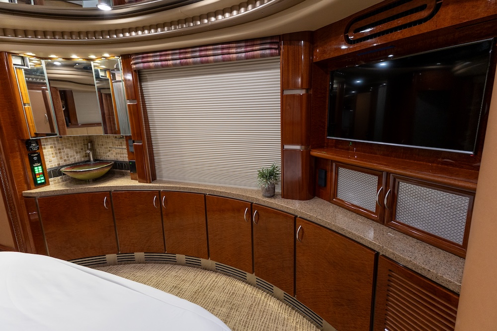 2007 Prevost Liberty H3-45 For Sale