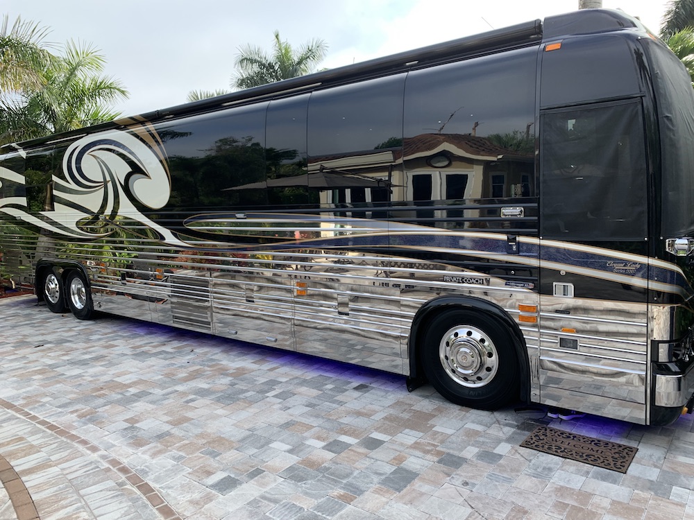 2007 Prevost Liberty XLII For Sale