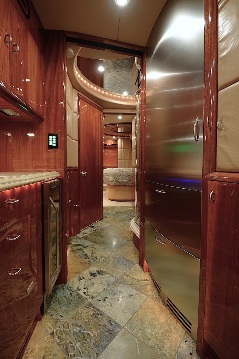 2007 Prevost Liberty XLII For Sale