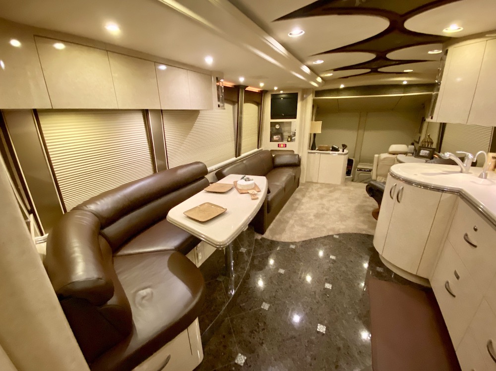 2007 Prevost Marathon H3-45 For Sale