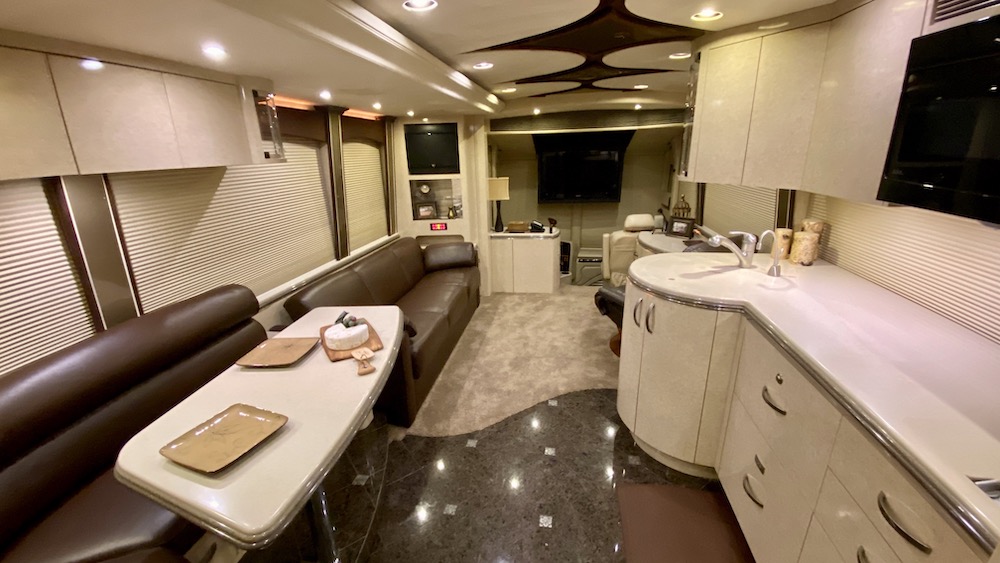 2007 Prevost Marathon H3-45 For Sale